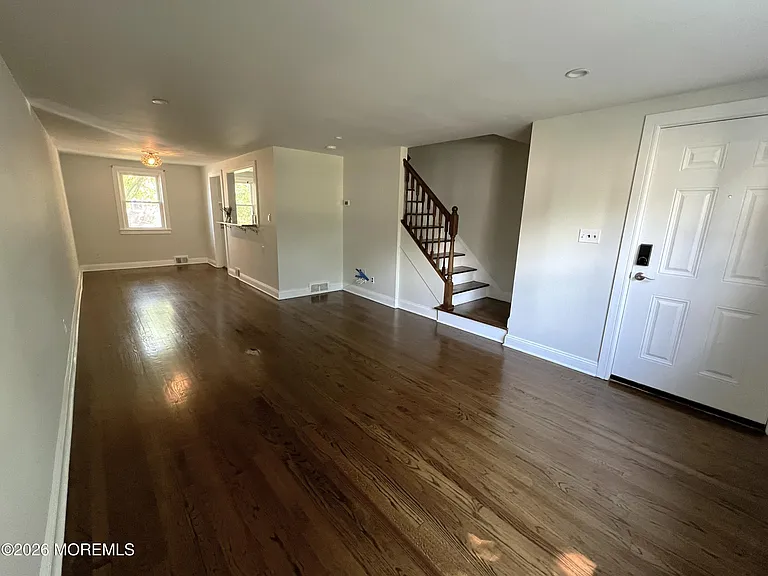 317-325 Bath Ave #15 — Photo 5