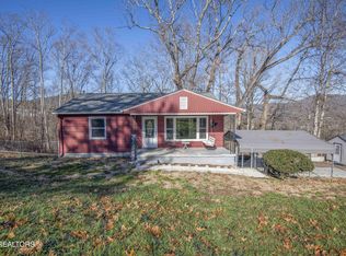 310 W Kentucky Ave, La Follette, TN 37766