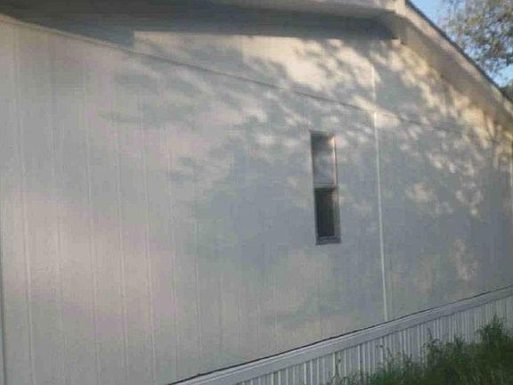 4th image of 3640 Eichman Rd