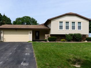 544 Whitehall Way, Bolingbrook, IL 60440