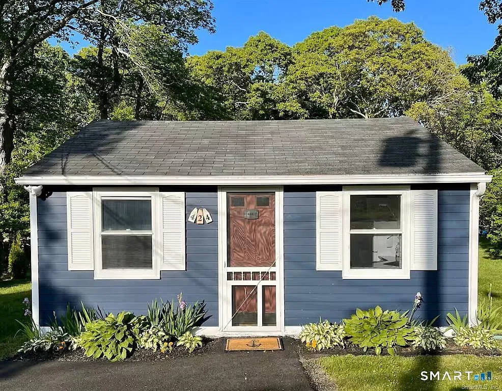 1 bed, 1.0 bath, 232 sqft, $2,100 — Photo 1