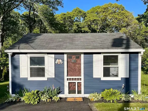 414 Pequot Ave, Groton, CT 06355