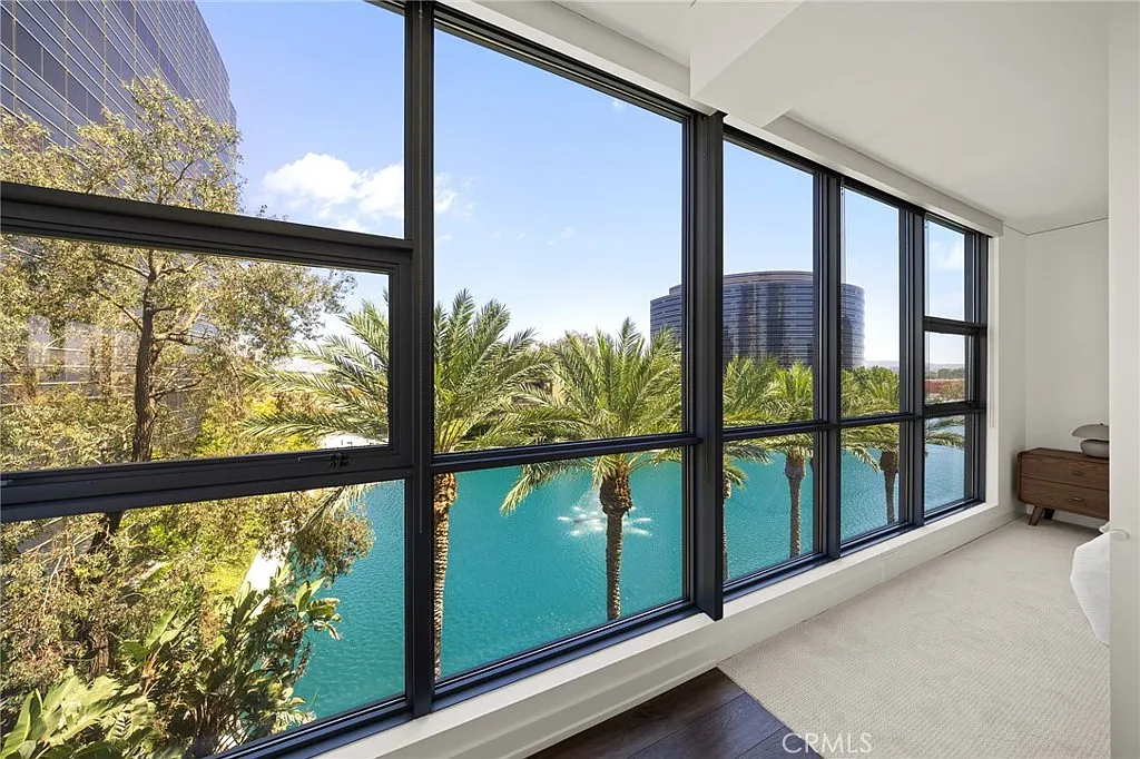 2 bed, 1472 sqft, $7,000 — Photo 4