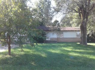 2414 E Washita St, Springfield, MO 65804