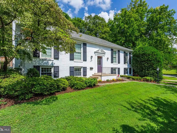 7515 Cayuga Ave, Bethesda, MD 20817