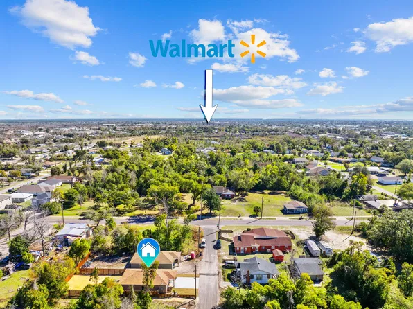 2015 E 7th Ct, Panama City, FL 32401