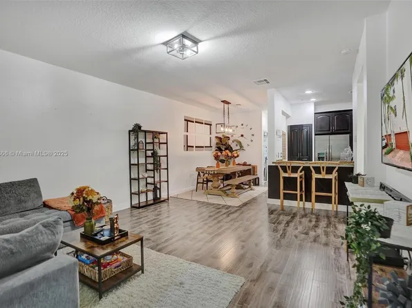 11898 SW 25th Ct #103, Miramar, FL 33025