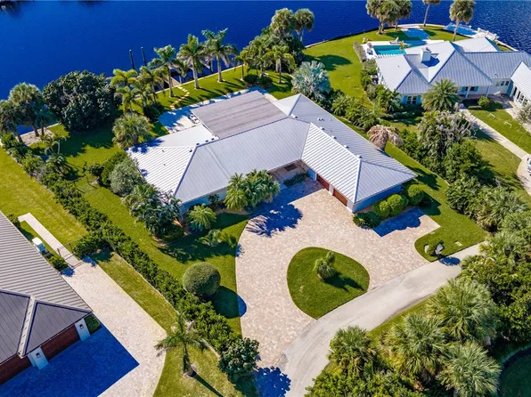 4304 Bethel Creek Dr, Vero Beach, FL 32963