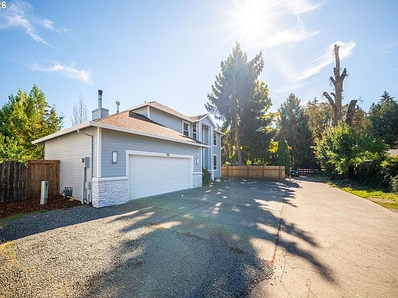 2nd image of 282 SE 28th Ave