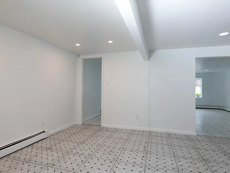 Large dining space. Newly renovated.
