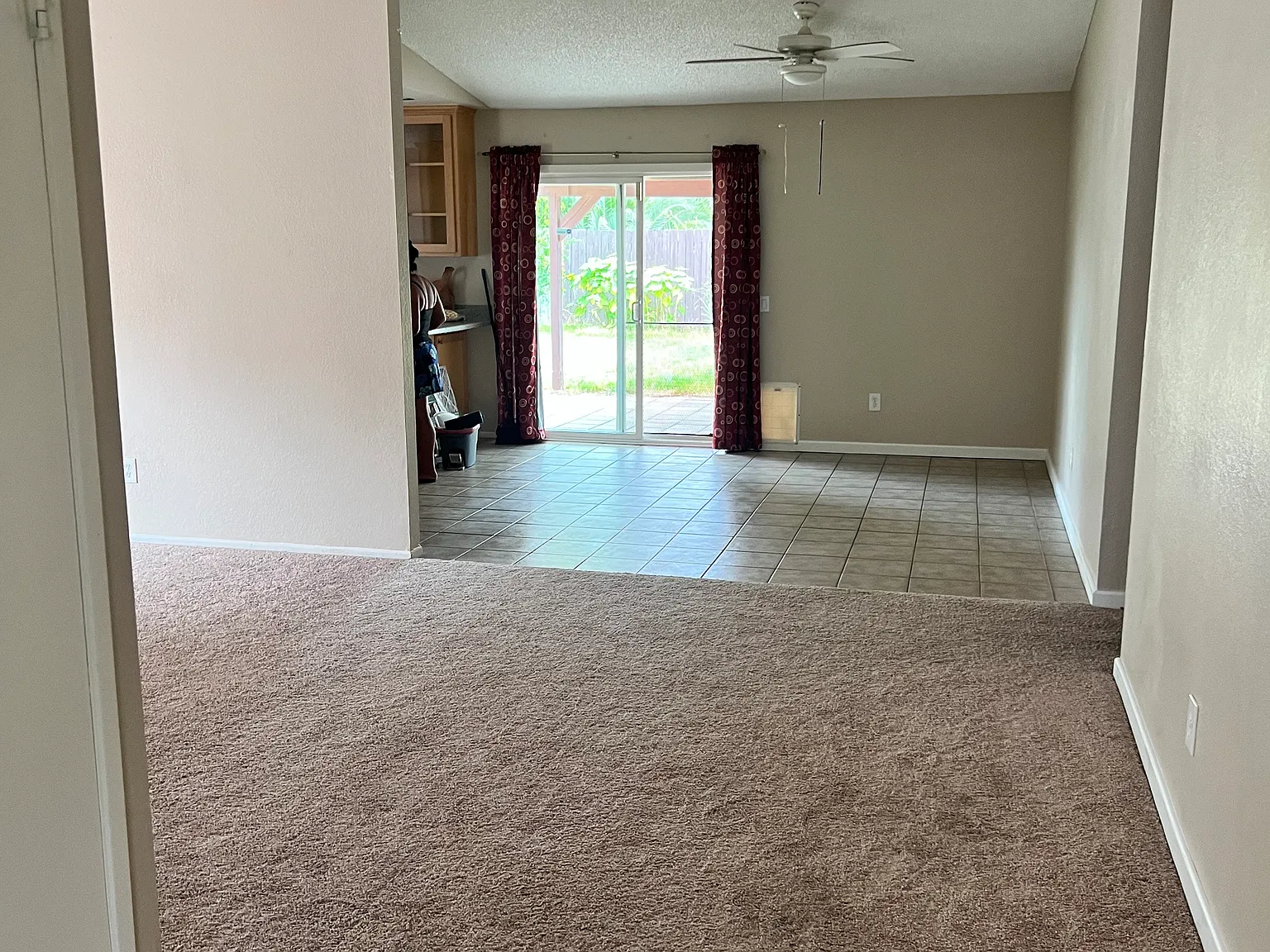 3 bed, 1314 sqft, $3,300 — Photo 3