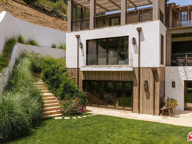 1105 Rivas Canyon Rd — Photo 7