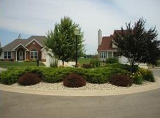 1810 Sycamore St, Peru, IL 61354