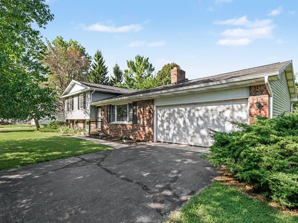 301 Sherman Dr, Marshall, MI 49068
