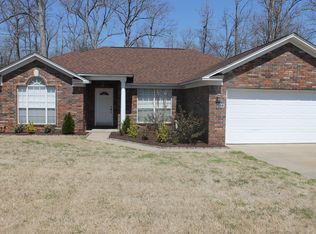 1600 Kensington Dr, Bryant, AR 72022