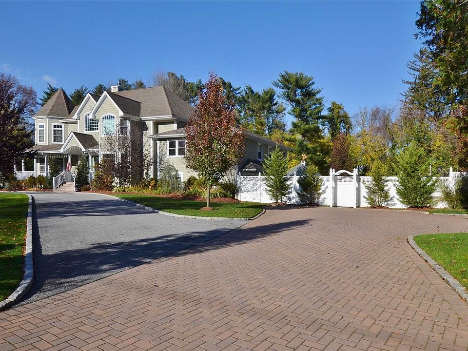 1st image of 5 Rocklyn Ct