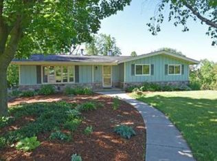 W1533 County Road Cir, Helenville, WI 53137