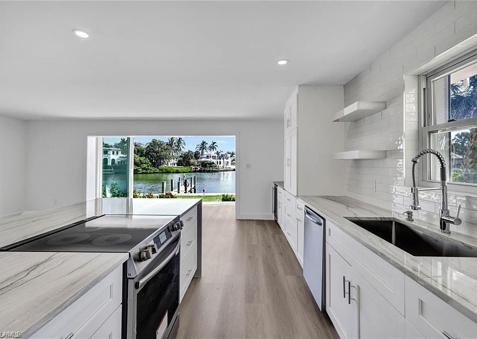 1st image of 1910 Gulf Shore BLVD N #107