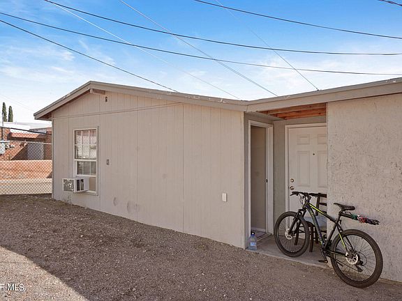 3rd image of 2509-2511 San Diego Ave