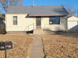 410 S Jefferson St, Hugoton, KS 67951