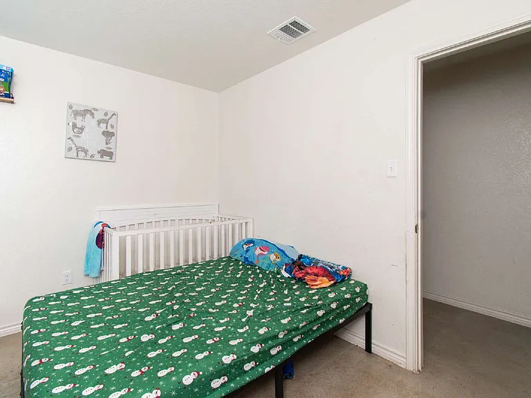 1258 Lehmann Dr #A — Photo 12