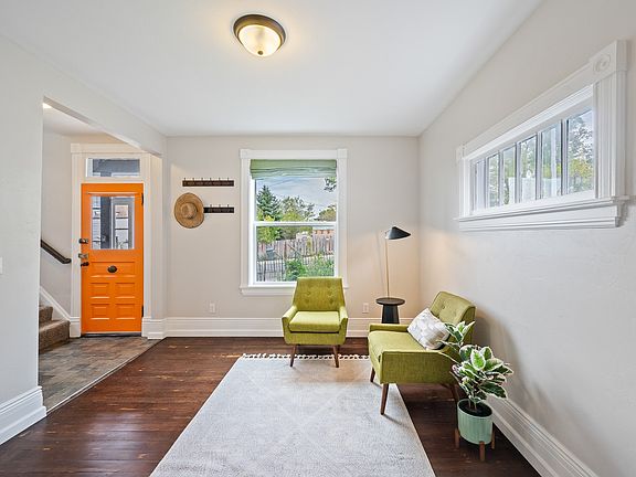 5th image of 308 Blake St