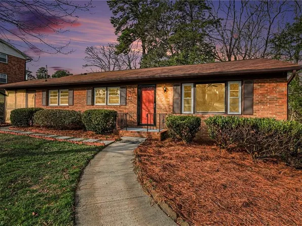 3603 Rolling Rd, High Point, NC 27265