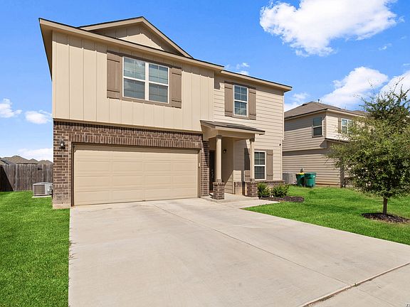 2nd image of 6918 Shiraz Way