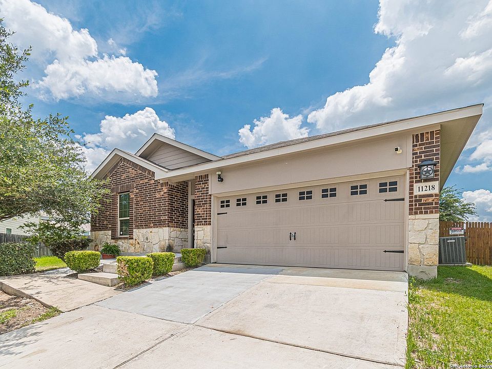 1st image of 11218 Four Iron Way
