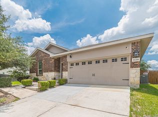 11218 Four Iron Way, San Antonio, TX 78221