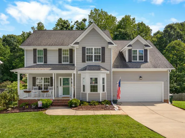 5609 Paces Ferry Dr, Durham, NC 27712