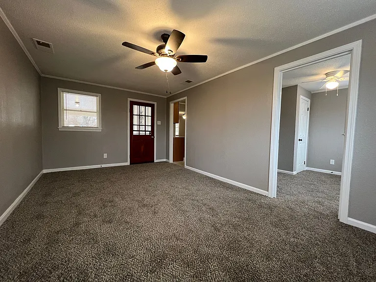 3577 Sunrise St — Photo 5