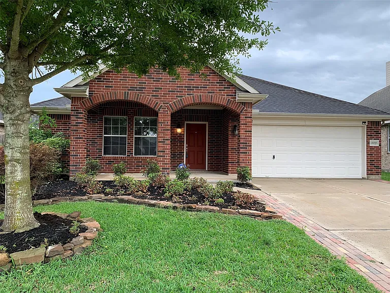 13223 Heather Falls Dr — Photo 1