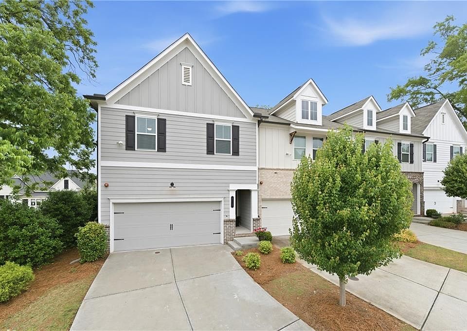 1st image of 318 Niles Ct #1