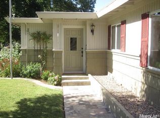 2821 Arden Ln, Merced, CA 95340