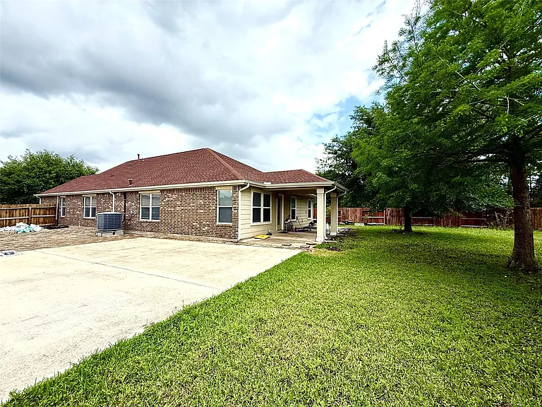 15906 Arapaho Bend Ln — Photo 16
