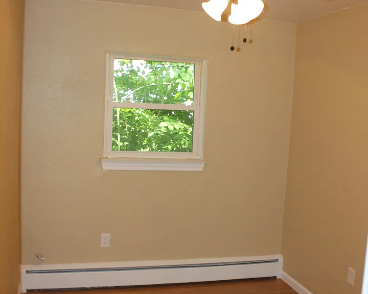2702 Maryland Ave — Photo 8