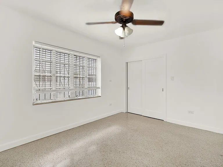 330 Madeira Ave #3 — Photo 7