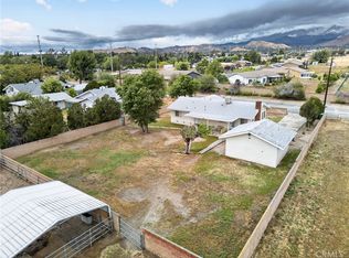 514 E Victory Ave, Banning, CA 92220