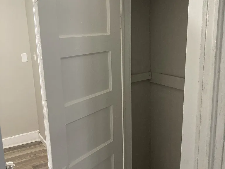 1812 G St N #1 — Photo 13