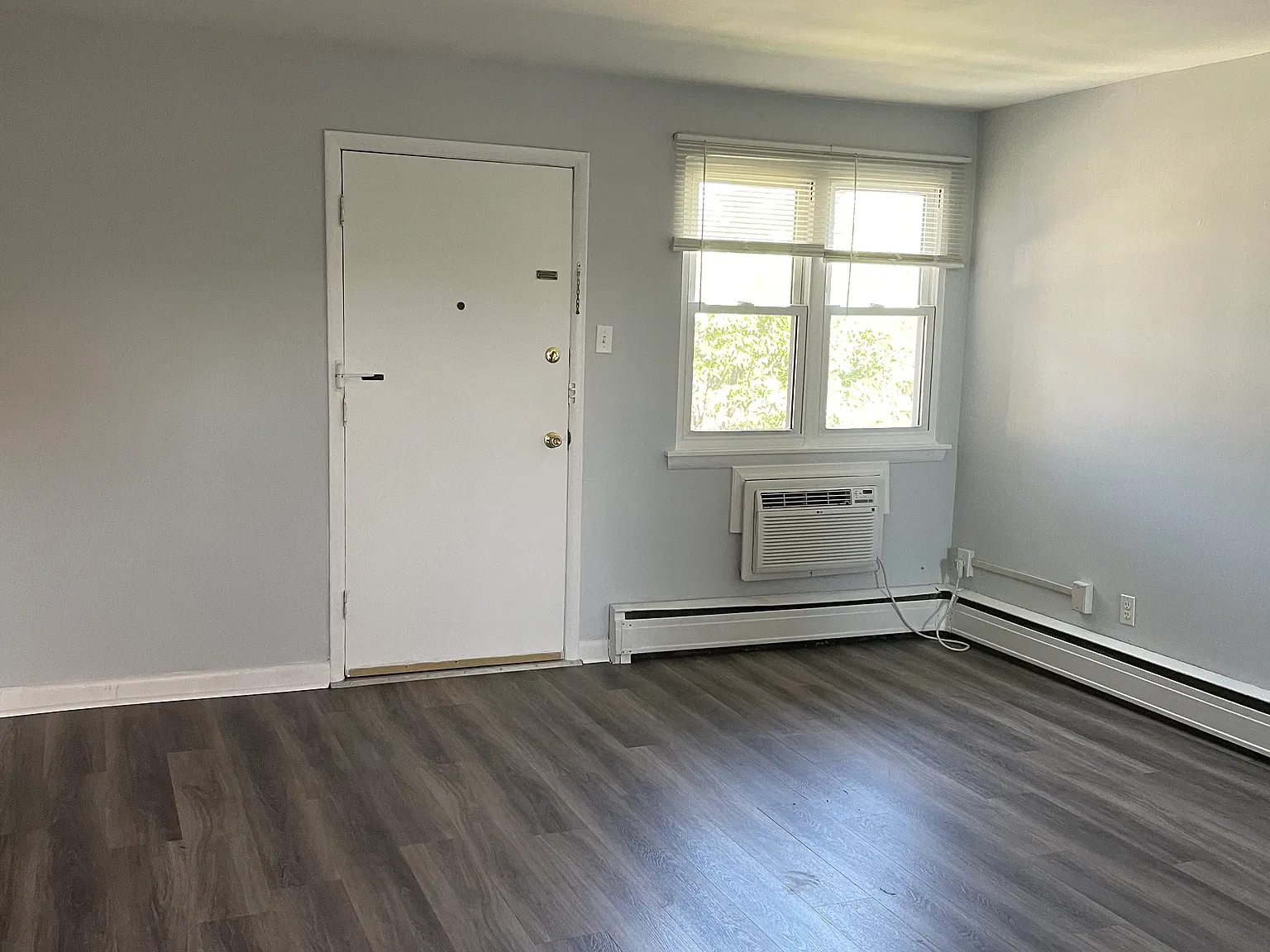 2 bed, 675 sqft, $1,500 — Photo 3