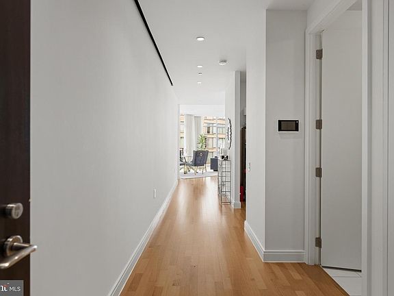 4th image of 1177 22nd St NW Unit 7J