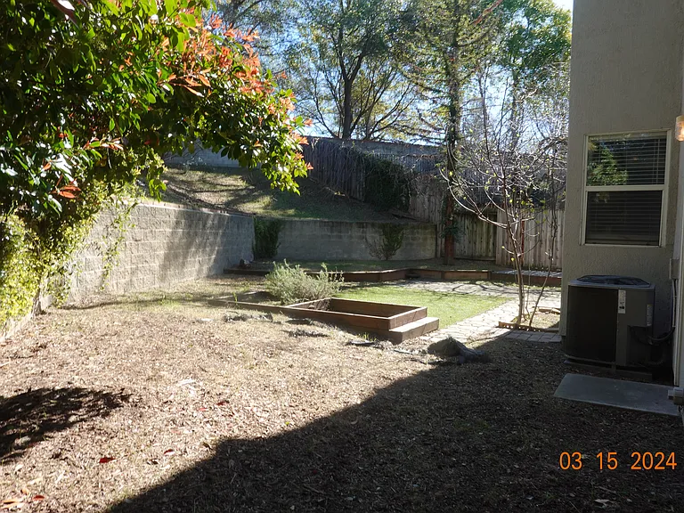 8112 Deer Spring Cir — Photo 22