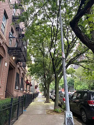 Rented by Lucrum Group | media 12