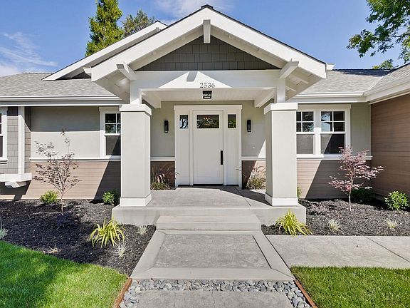 4th image of 2536 Cottle Ave