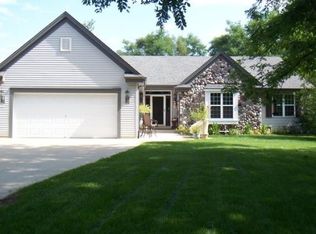 N1607 County Road H, Palmyra, WI 53156