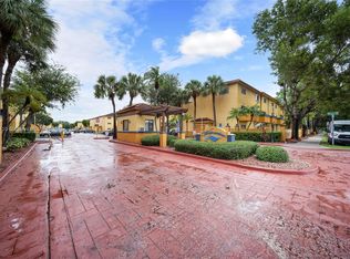 Waterview Condo, Miami, FL 33193