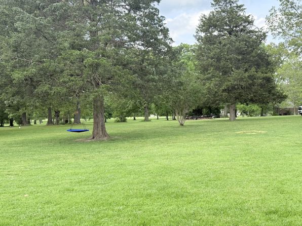 140 Keele Rd, Manchester, TN 37355