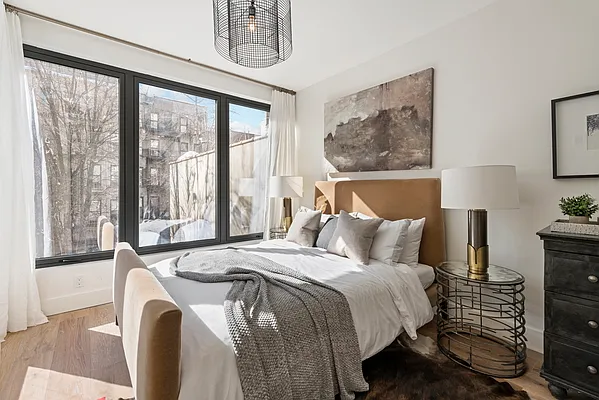 Sold by Nest Seekers International | media 18