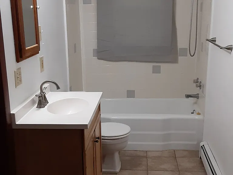 16 Memorial Dr #A — Photo 3